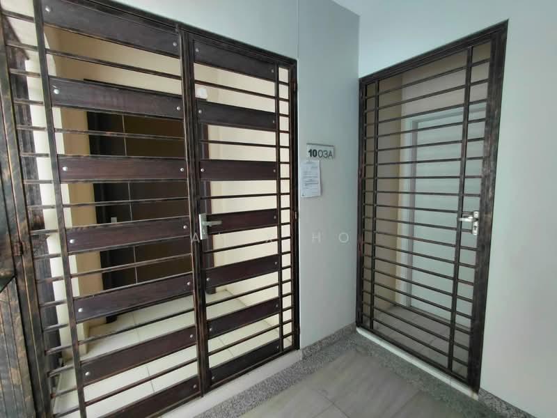Platino Condominium - 5