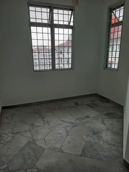 Ilham Apartment - 2