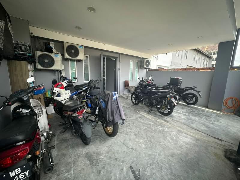 Taman Century - 2