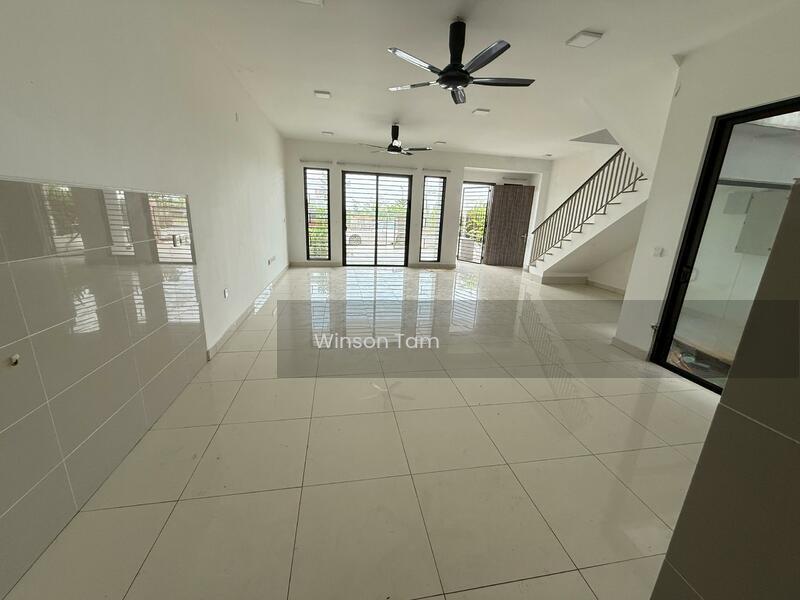 City of Elmina : Elmina Valley Phase 3 - 5