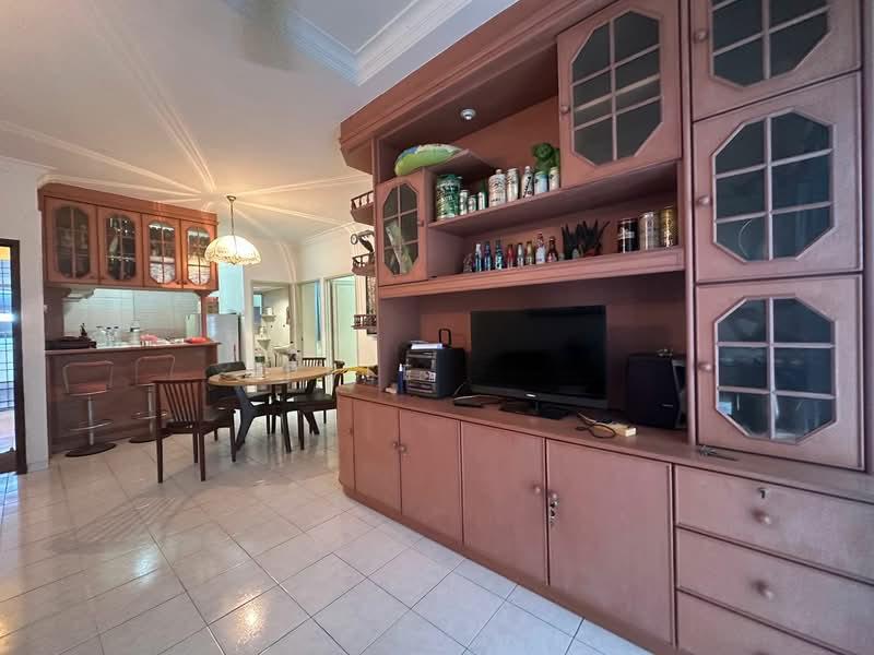 N-Park Condominium - 3