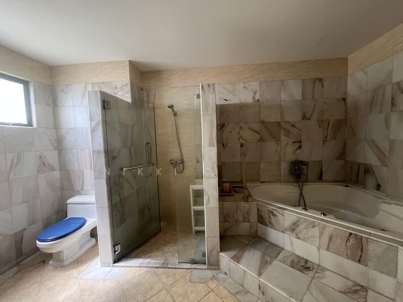 Diamond Villa Condominium - 2
