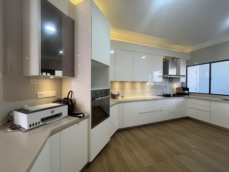 Diamond Villa Condominium - 3