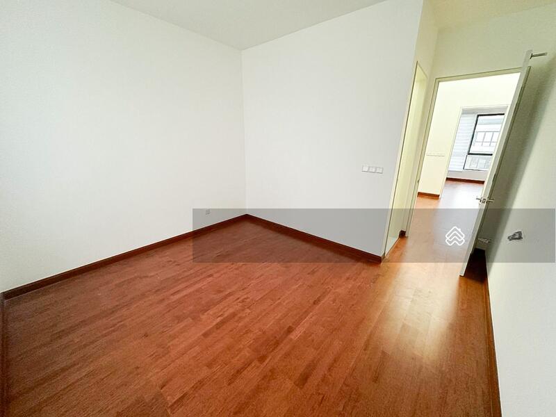 Hampton Residences - 5