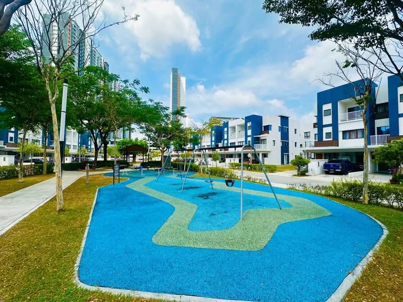 Ayden Townhouse Warisan Puteri - 3