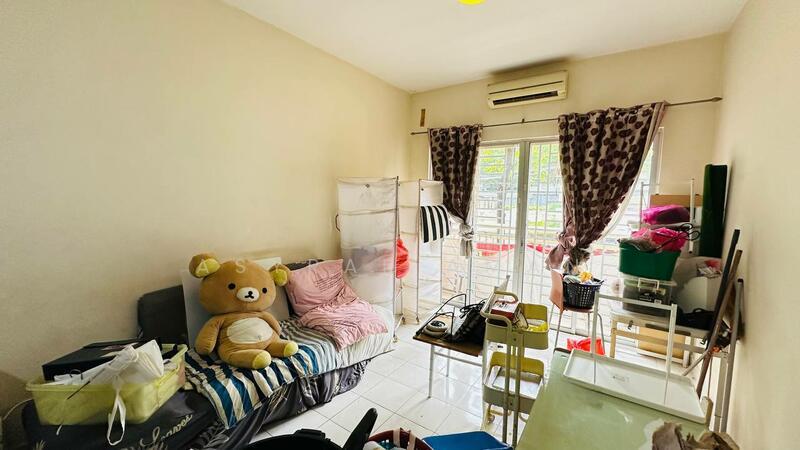 Puteri Bayu Apartment - 5