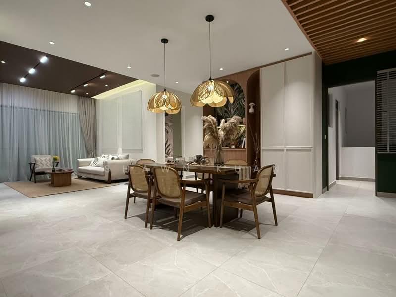 Royal Garden @ Sri Putramas 4 - 1