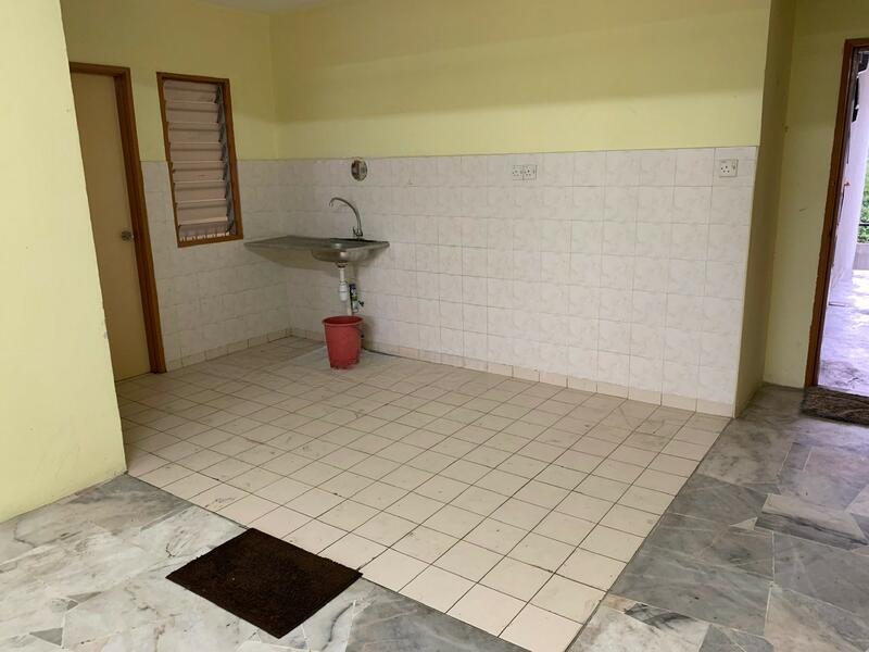 Putra Permai Block C - 4