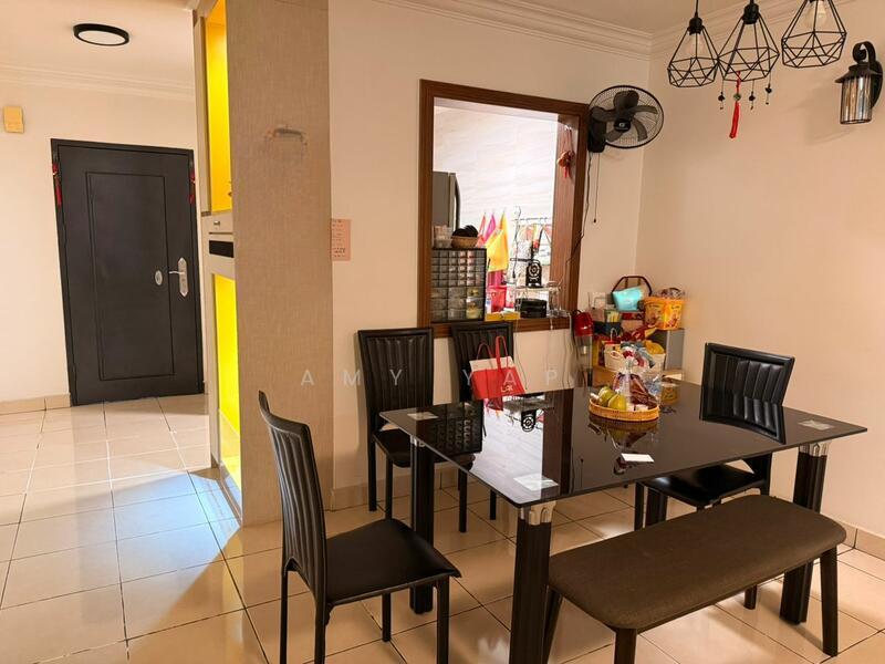 Casa Prima Condominium - 4