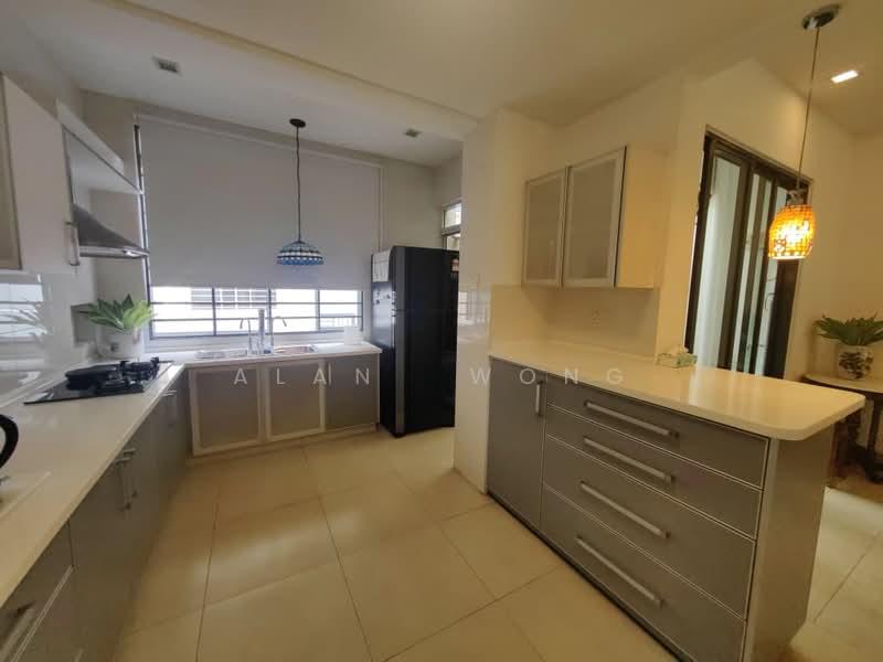Southlake, Desa Parkcity - 2