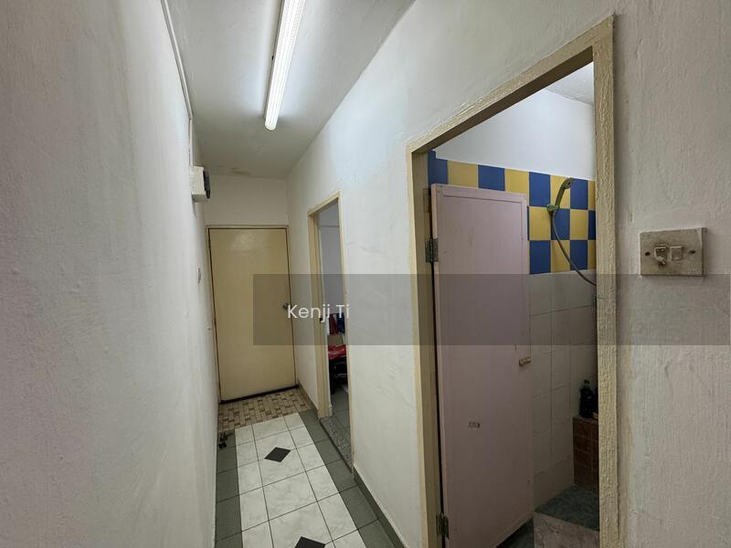 Lestari Apartment - 5