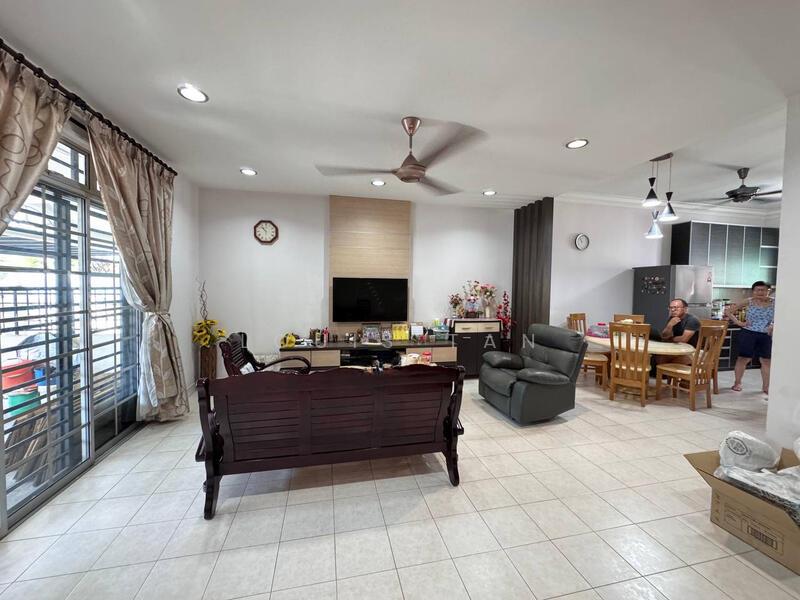 Taman Desa Tebrau - 1