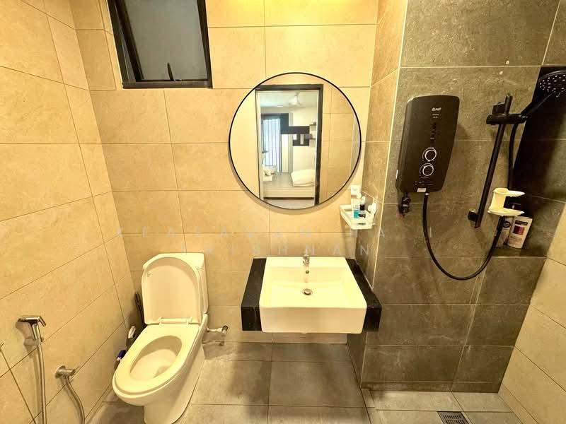 AraTre' Residences - 4