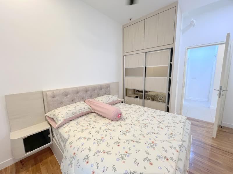 Triuni Residences - 2