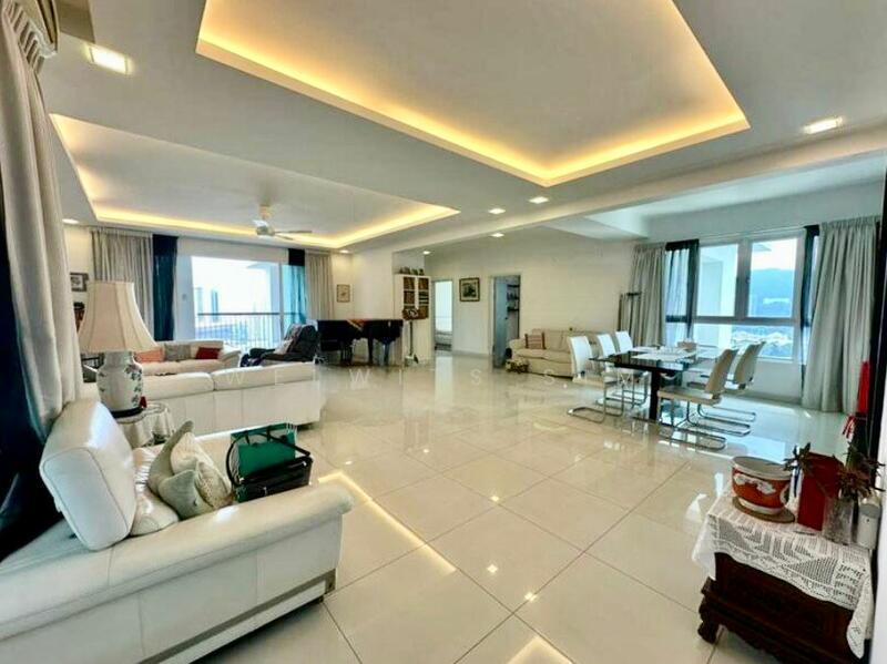 Platino Condominium - 2