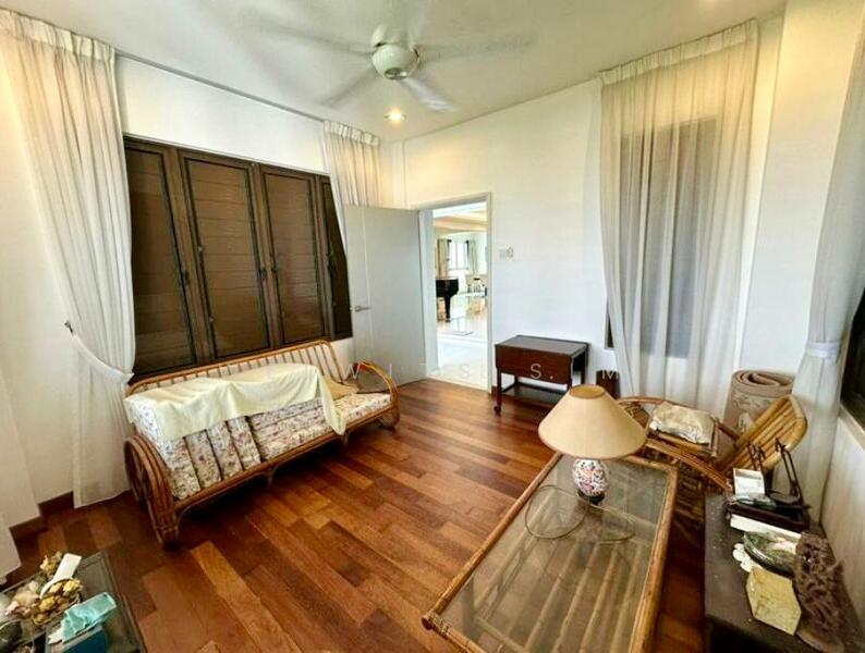 Platino Condominium - 4