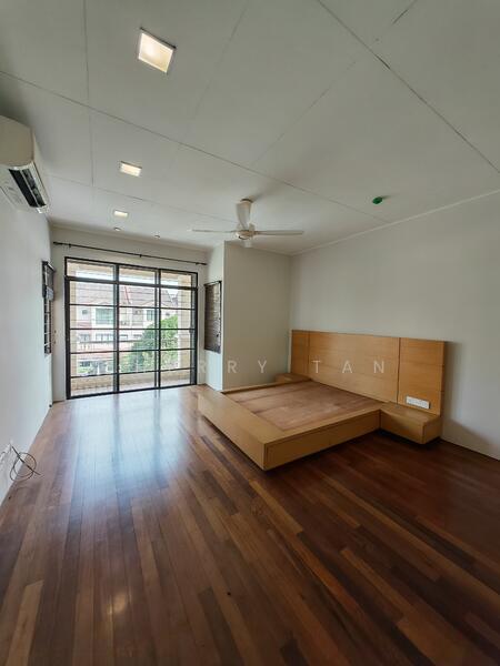 Parkville - 4