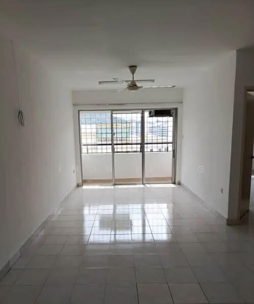 Flora Damansara Apartment - 4