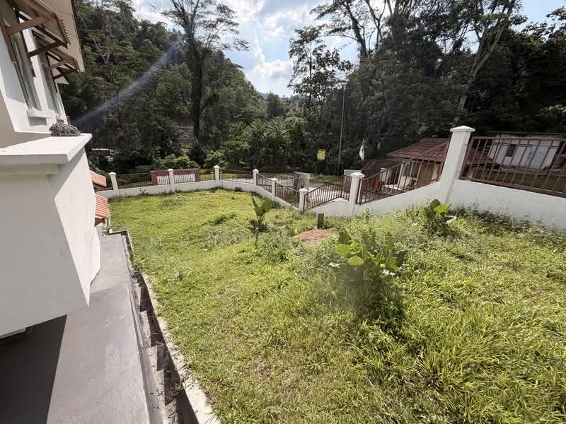 Bungalow at Taman Bukit Templer - 3