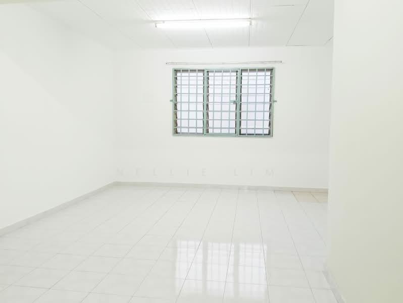 Taman Puteri Wangsa / Ulu Tiram / Desa Cemerlang - 1