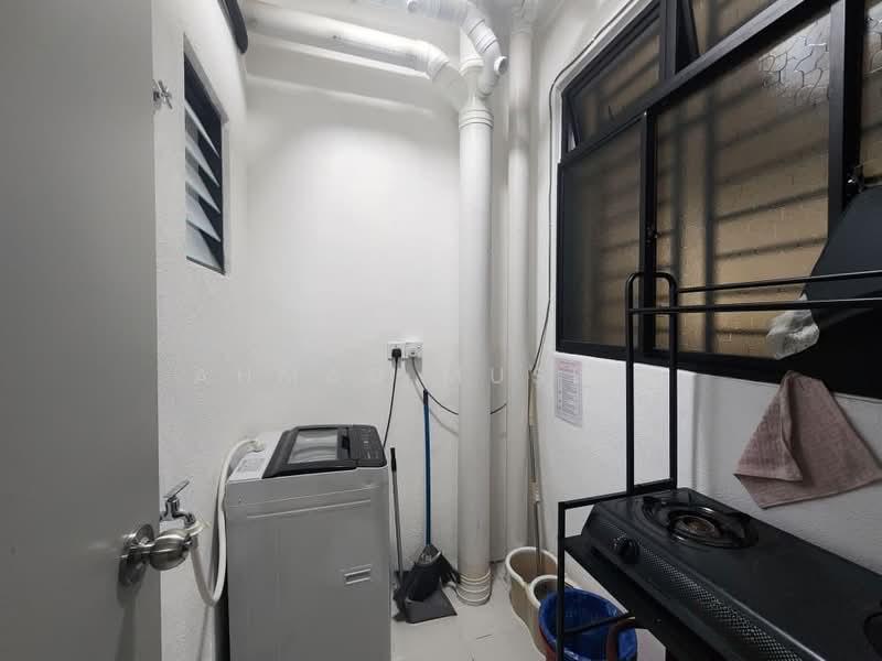 Residensi Emas - 4