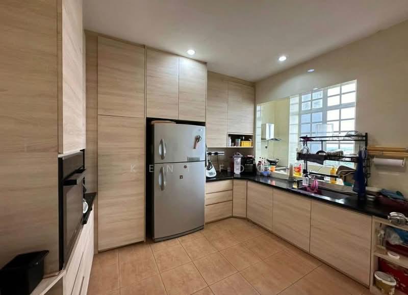 De Summit Condominium - 5