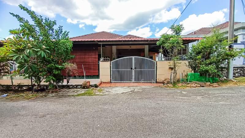 Renovated 5R Single Storey Semi-D Taman Bukit Margosa Ampangan Paroi | Open Facing | 3003 sqft - 1