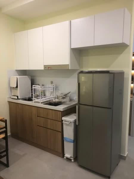 YOLO Signature Suites - 3