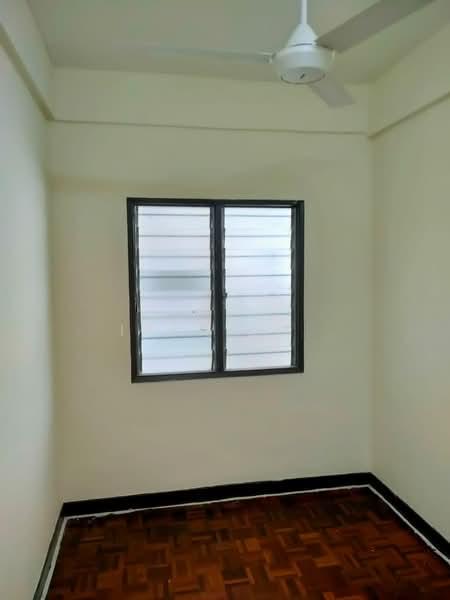 Plaza Serdang Raya - 3