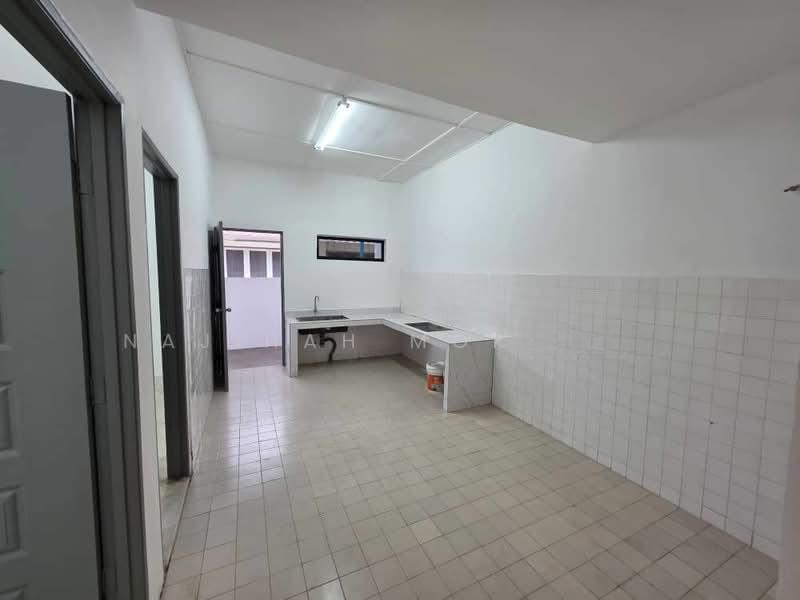 Meru - 2