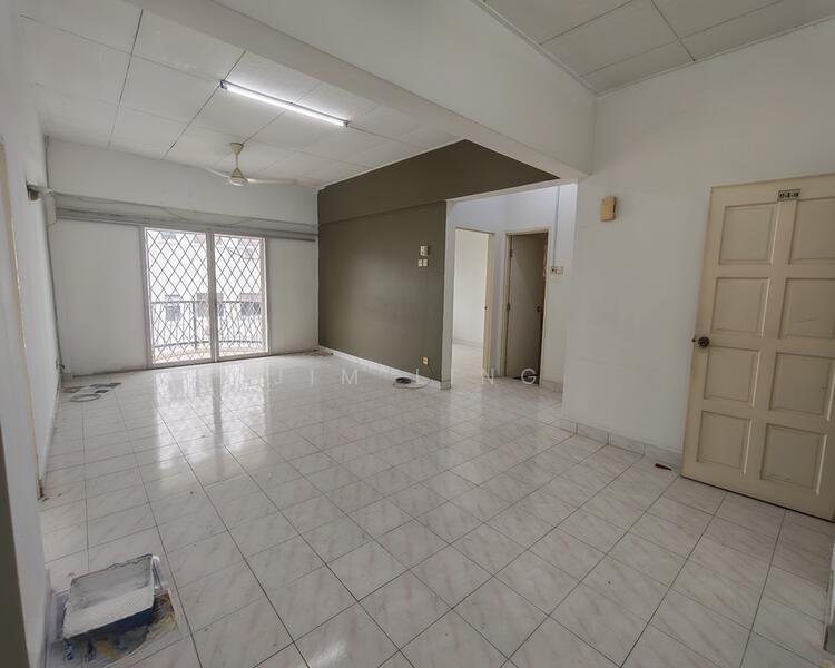 Pangsapuri Bukit Awansari (OG Court) - 2