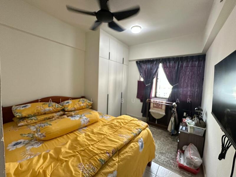 Pelangi Apartment - 4