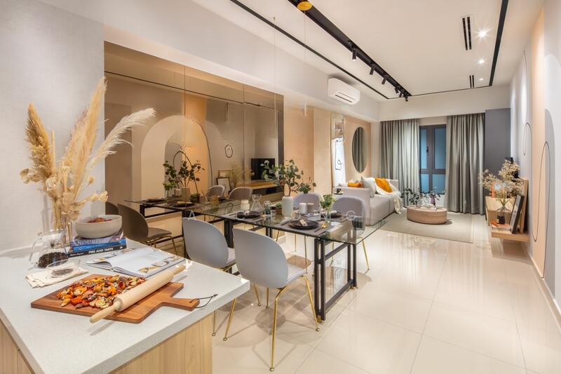 9ine, Batu 9 Cheras - 1