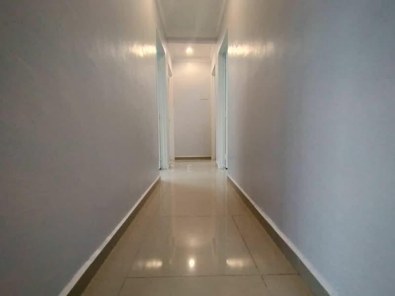 Flat Bukit Indah - 4