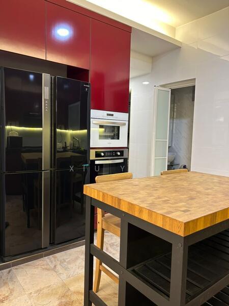 Aloha Tower Condominium - 2