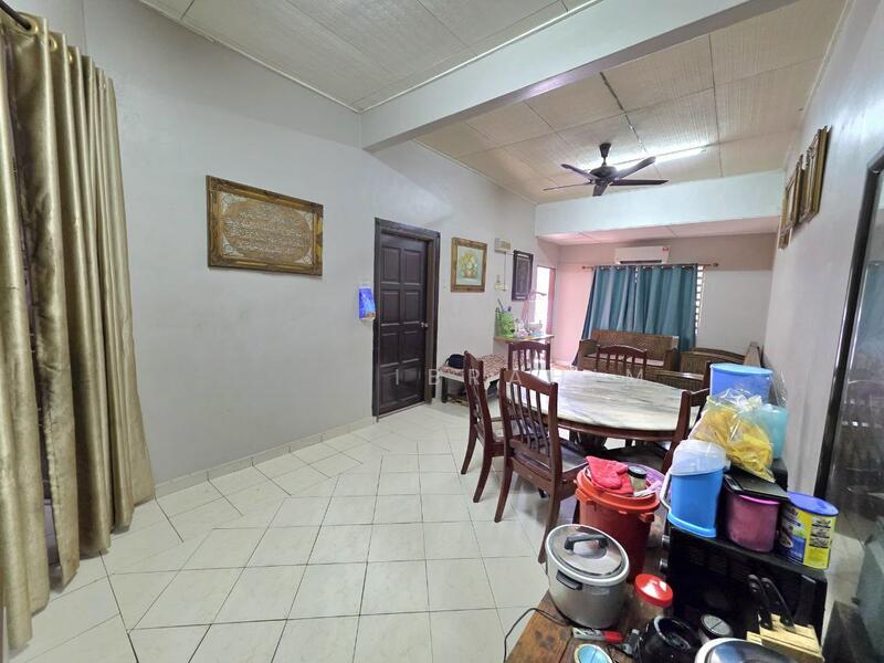 Taman Sri Tanjung - 4