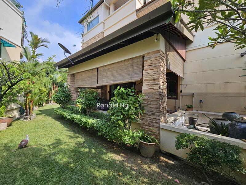 3 Storey Semi Detached Sungai Emas Batu Feringghi - 4