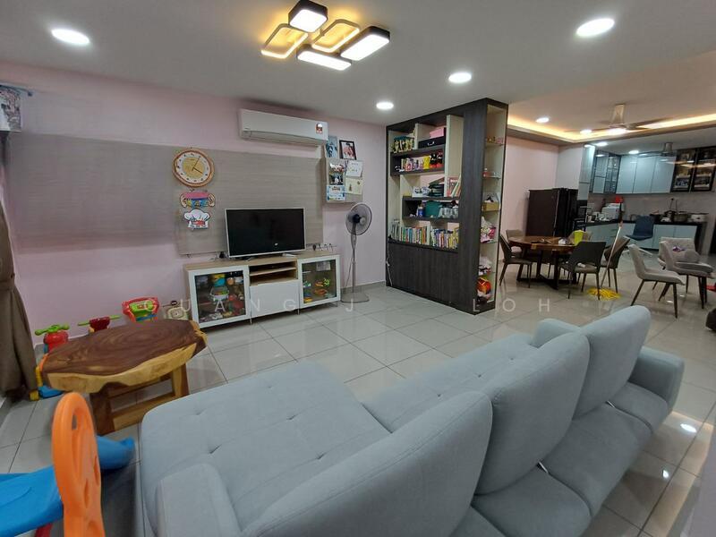 Jade 1 & 2 @ Seri Austin Hills - 2