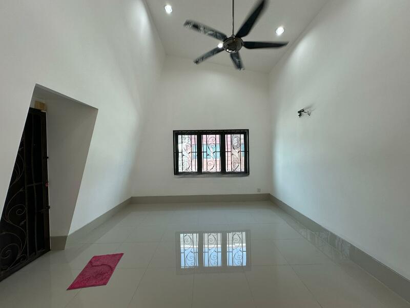 Taman Bukit Suria II - 4