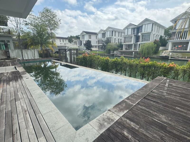 Emerald Bay @ Puteri Harbour - 4