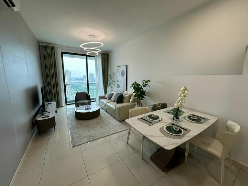 The M @ Medini Macrolink - 1