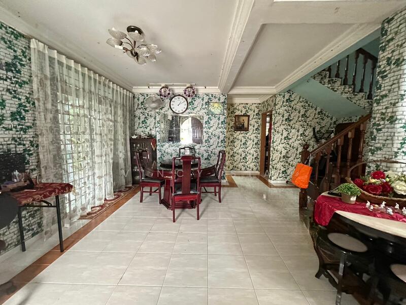 Taman Bukit Kempas - 3