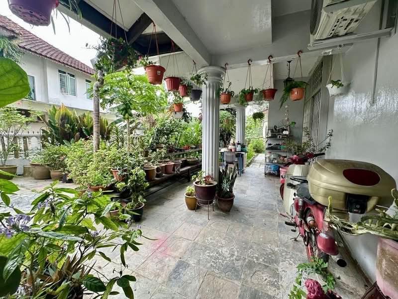 Taman Bukit Kempas - 2