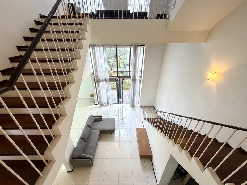 The Breezeway - 3