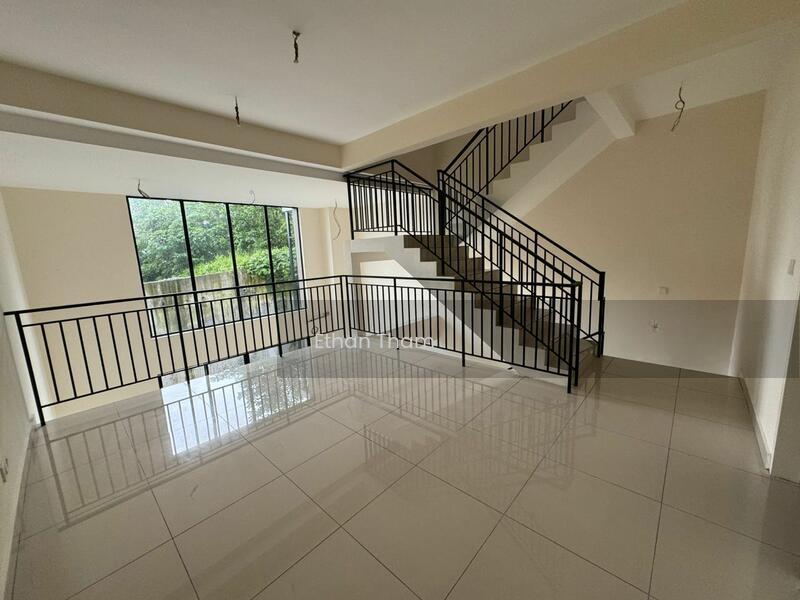 3-storey Terraced House at Ampang - 5