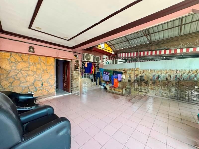 Taman Sri Indah - 4