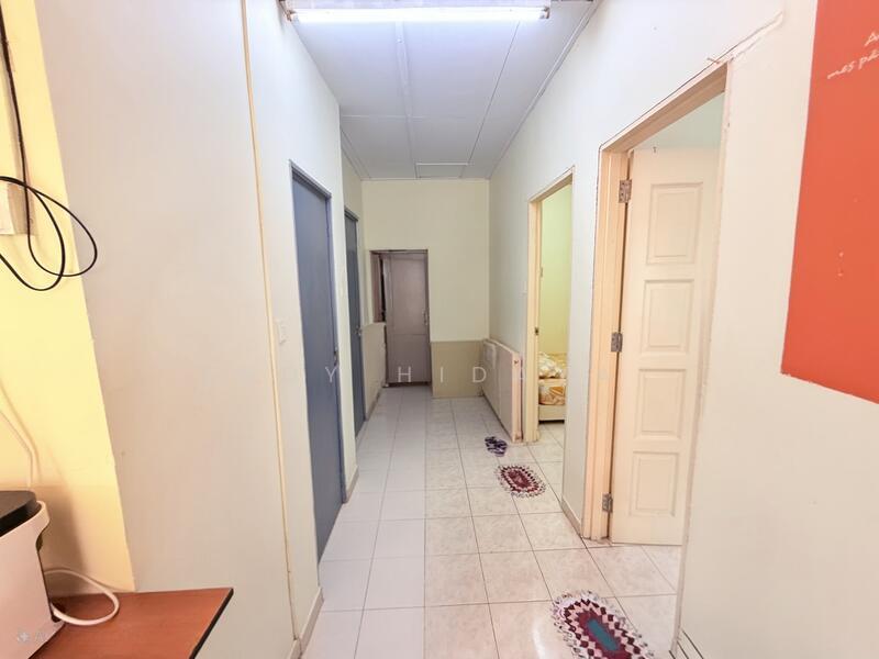 Single storey terrace Bandar kinrara - 3