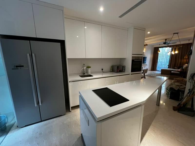 Shorefront Residences - 4