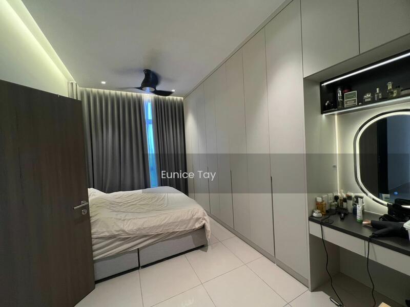 Twin Tower Residence - 2