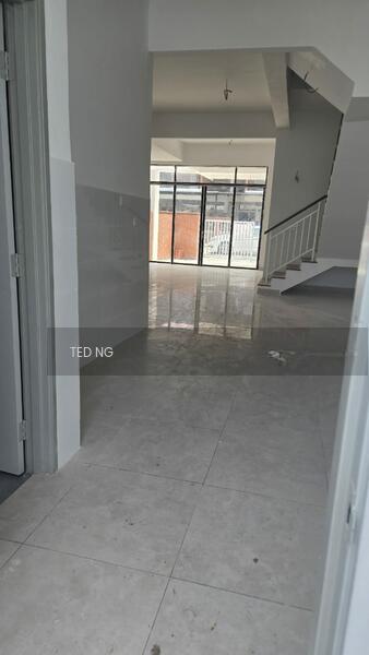 Gated 2 STOREY TERRACE @ TAMAN ASTON BARAT BUKIT MERTAJAM - 3